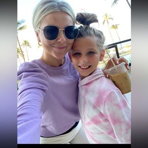 Rebekah mincoff sweatshirt small